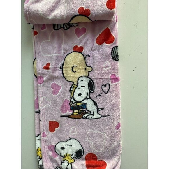 Peanuts Snoopy Charlie Brown Linus Pink Hearts Valentine’s Day Blanket 50 X 70” - Picture 16 of 16